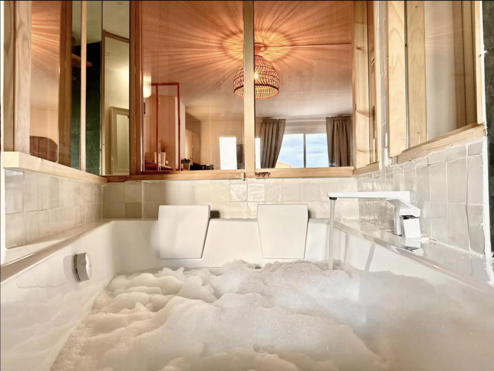 All New Loft Architecte - Bain Duo & Cinema Apartment Agde Bagian luar foto